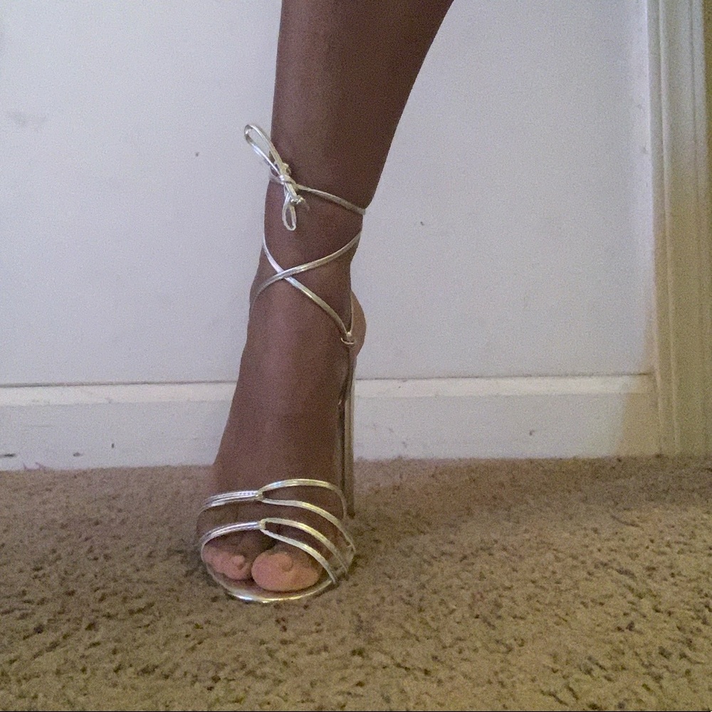 New York & Co gold sandals